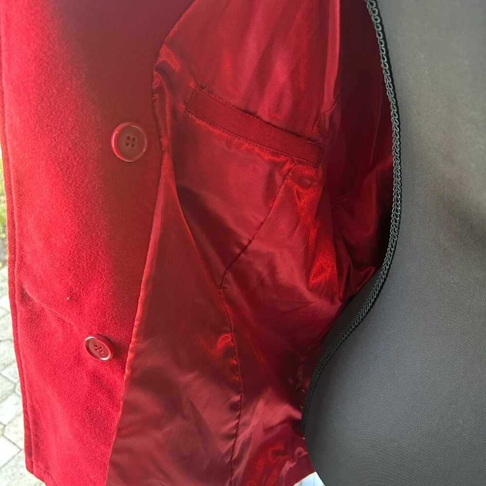 CENTIGRADE Size XL Red Short Winter Coat with Large Red Buttons - Picture 5 of 7